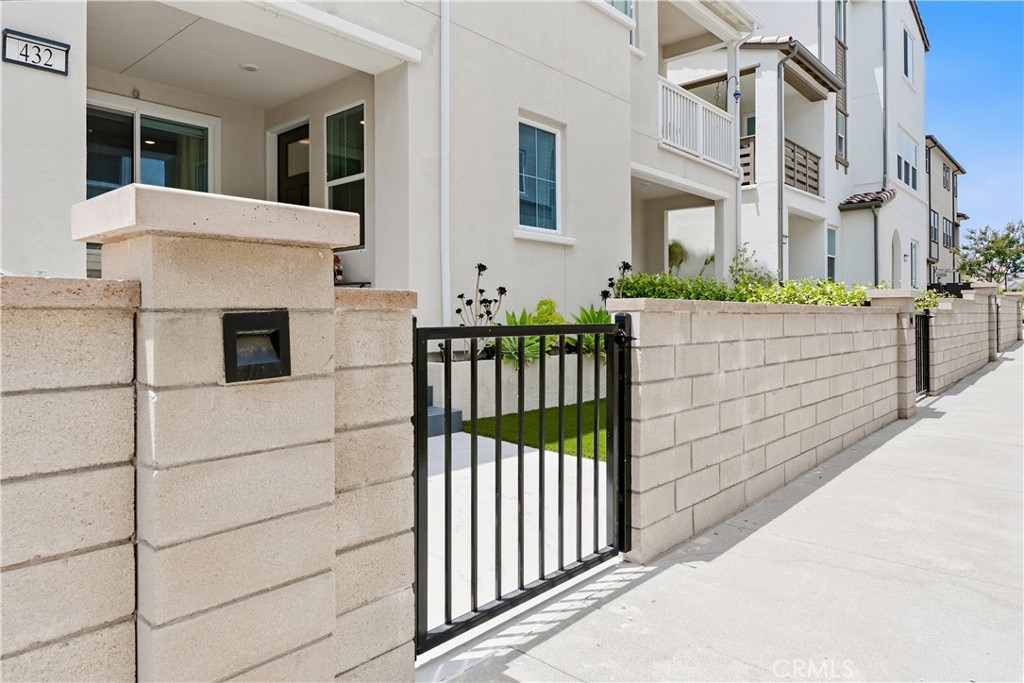432 Corral Court
