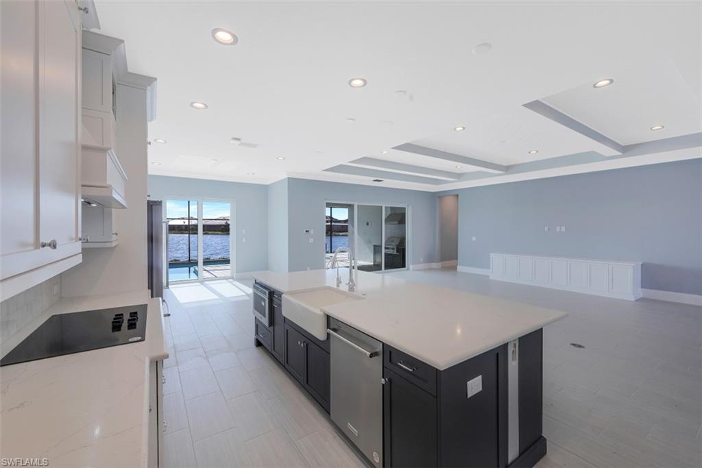 14289 Laguna Springs LN