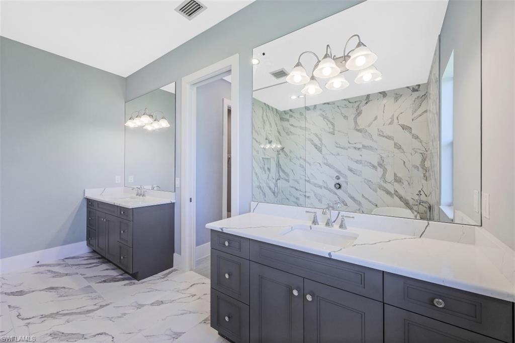 14289 Laguna Springs LN
