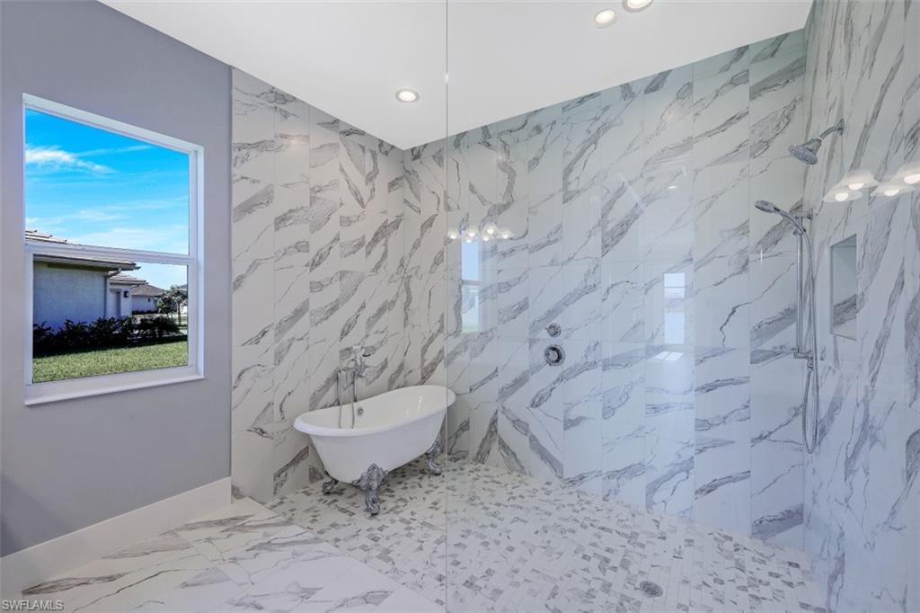 14289 Laguna Springs LN
