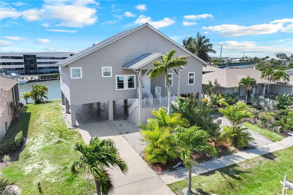 748 Rose CT