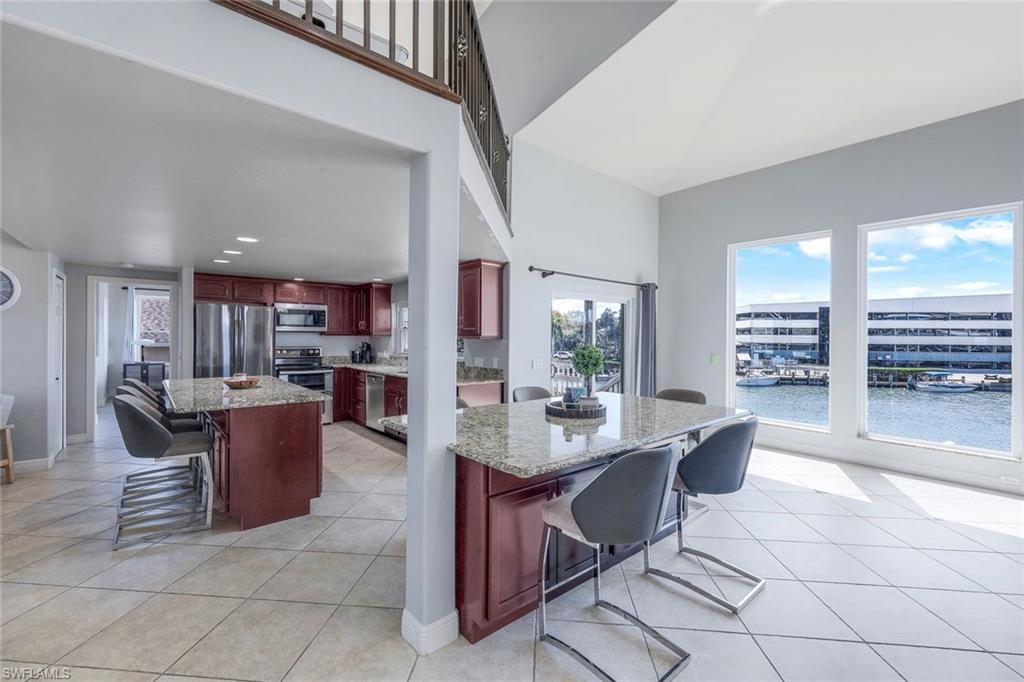 748 Rose CT