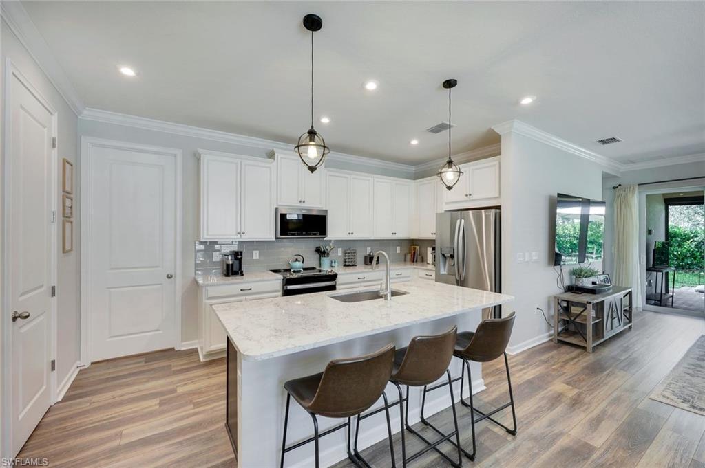 10341 Bonavie Cove DR