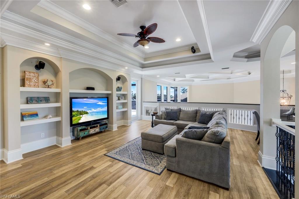 541 Taylor CT, MARCO ISLAND