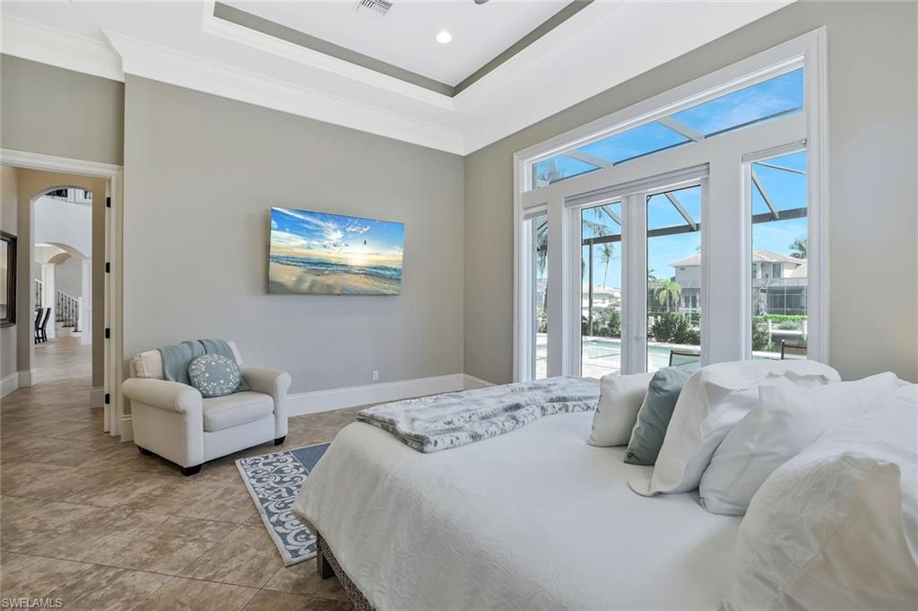 541 Taylor CT, MARCO ISLAND