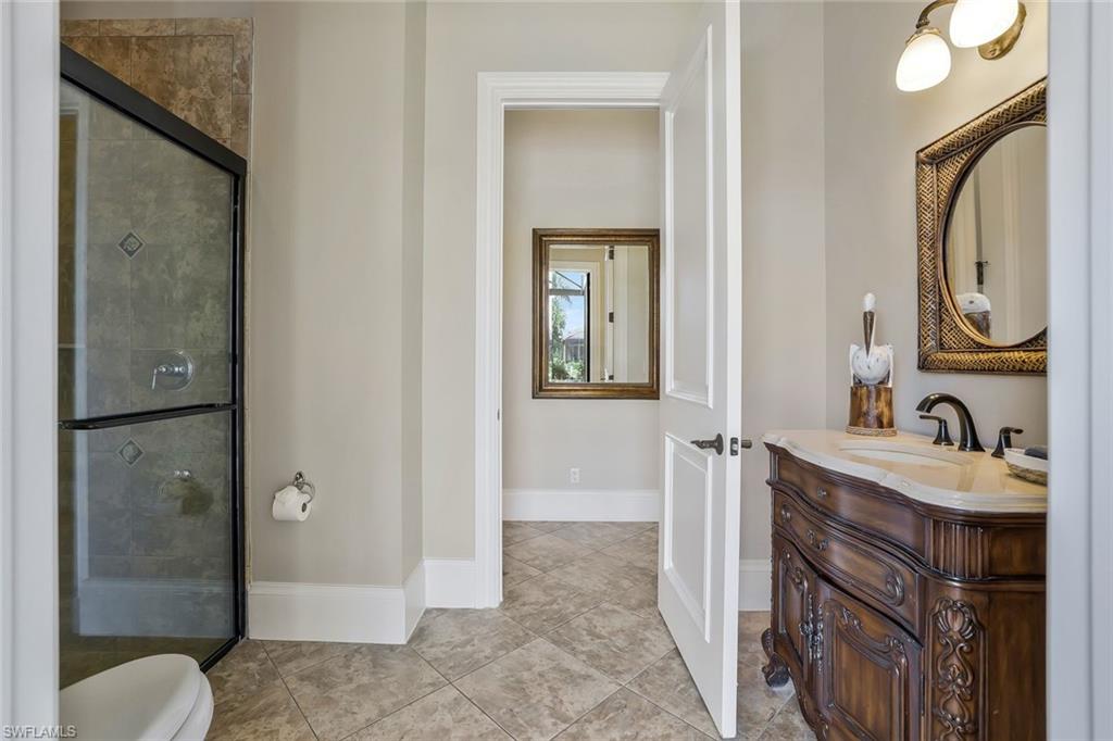 541 Taylor CT, MARCO ISLAND