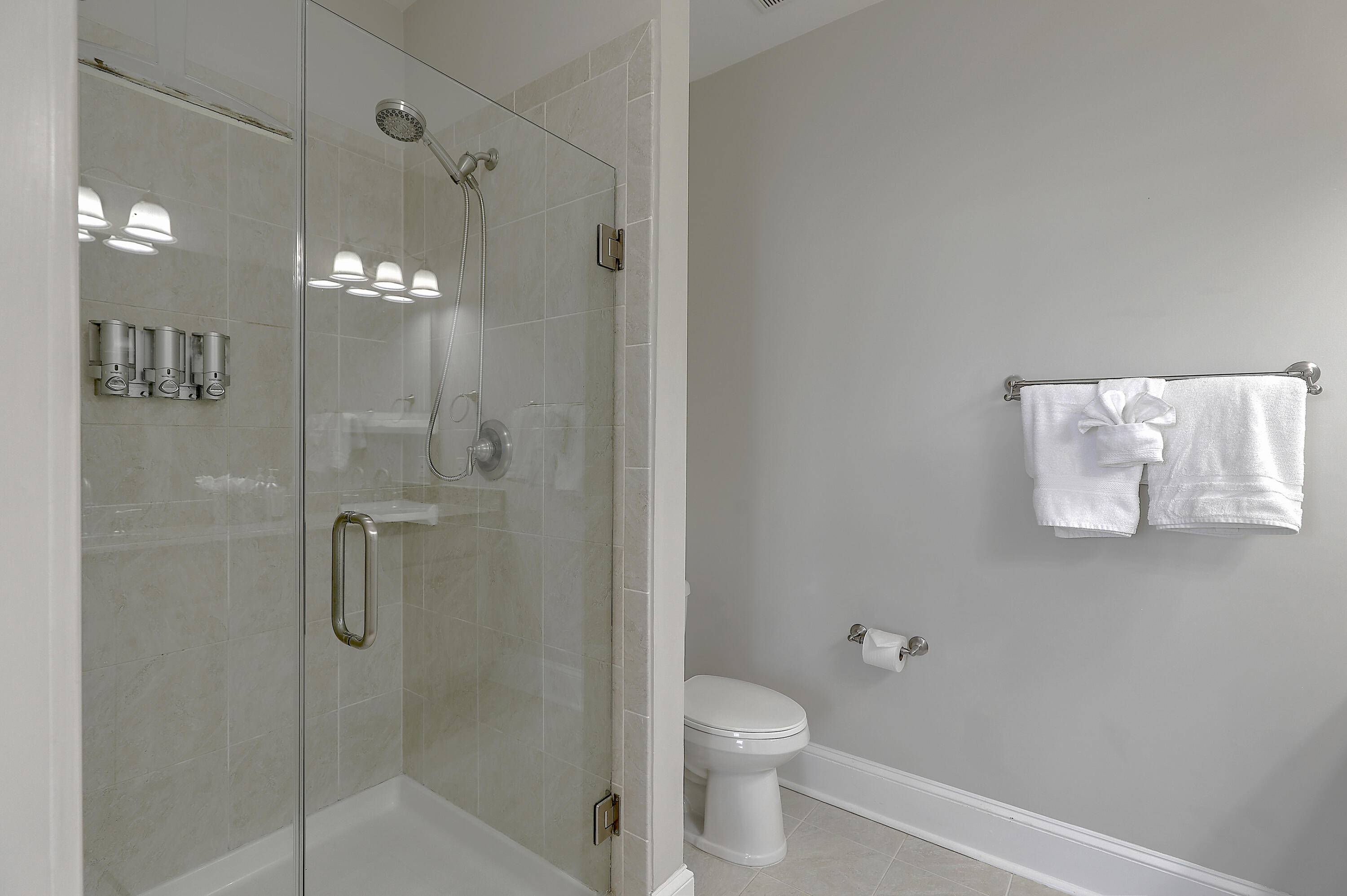5911 Steward Street Unit: 12