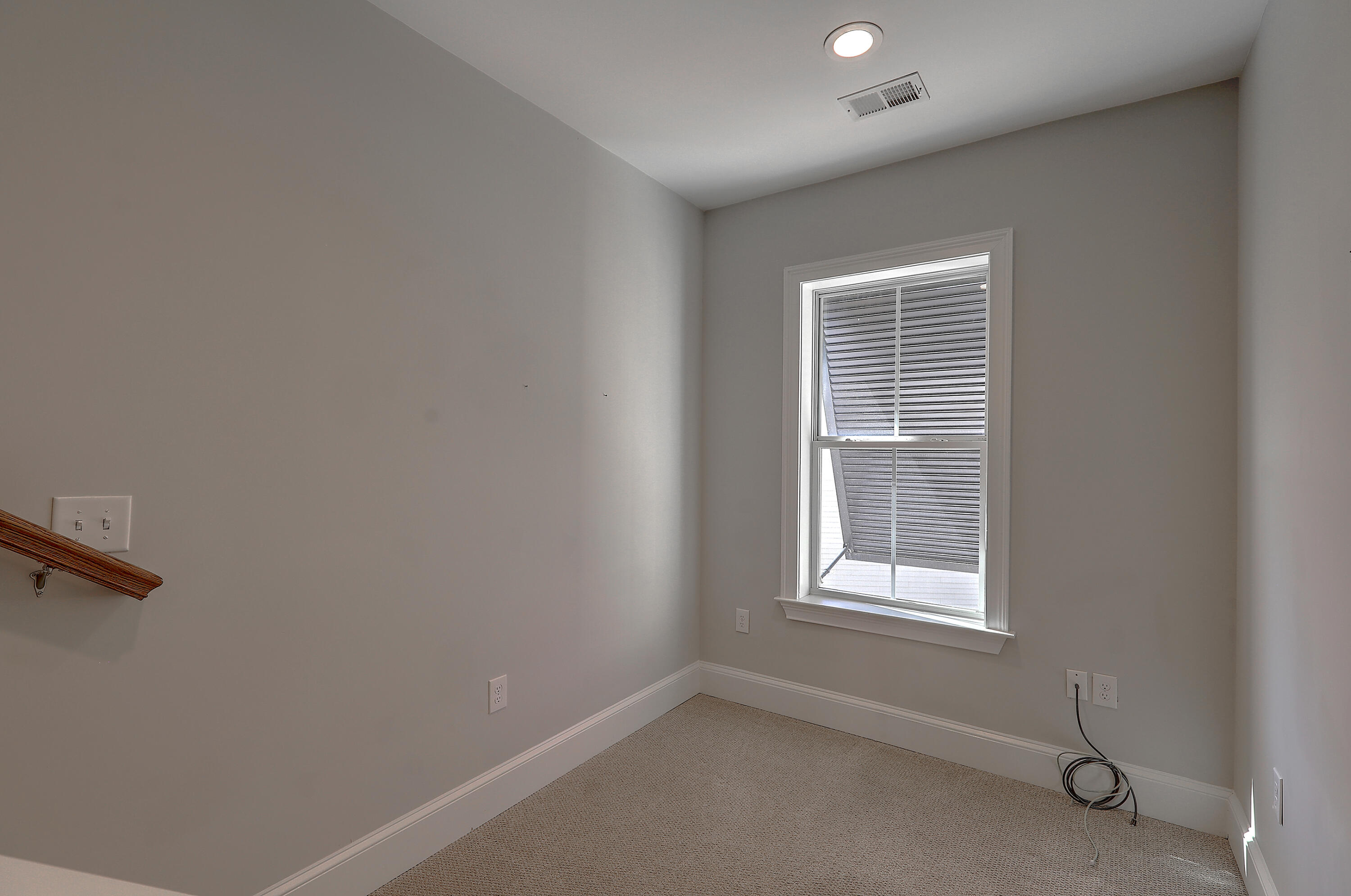 5911 Steward Street Unit: 12