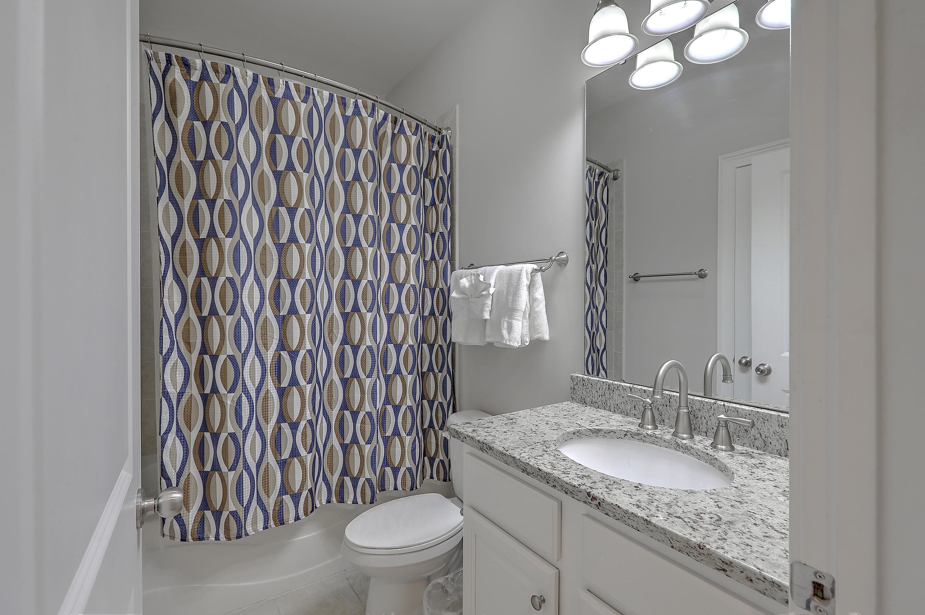 5911 Steward Street Unit: 12