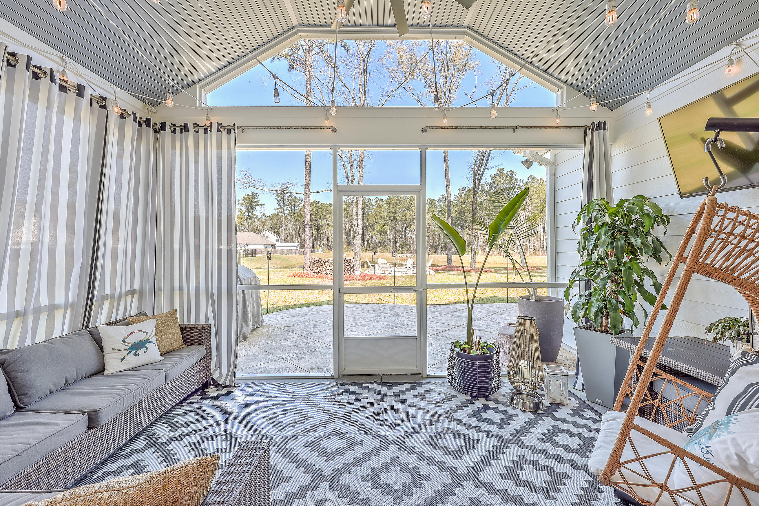 424 Bowstring Drive