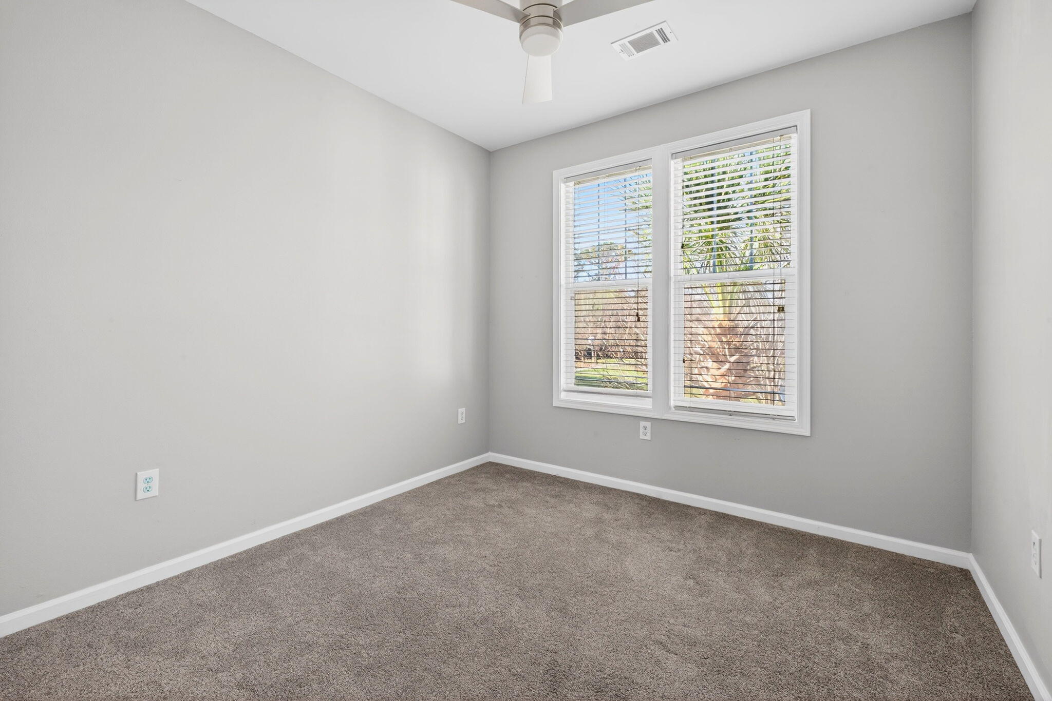 1322 Rosewood Lane