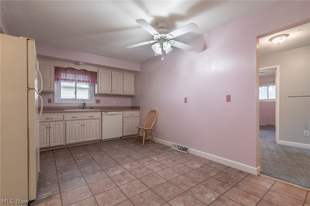 218 E 288th Street