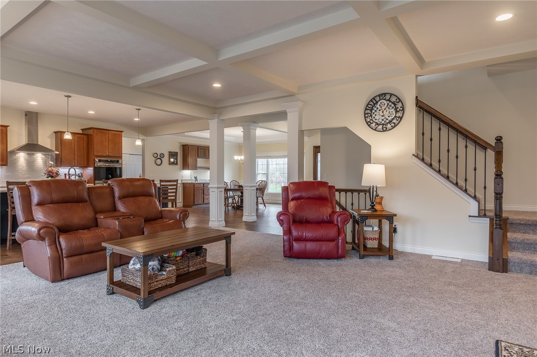 10105 Karaboo Trail