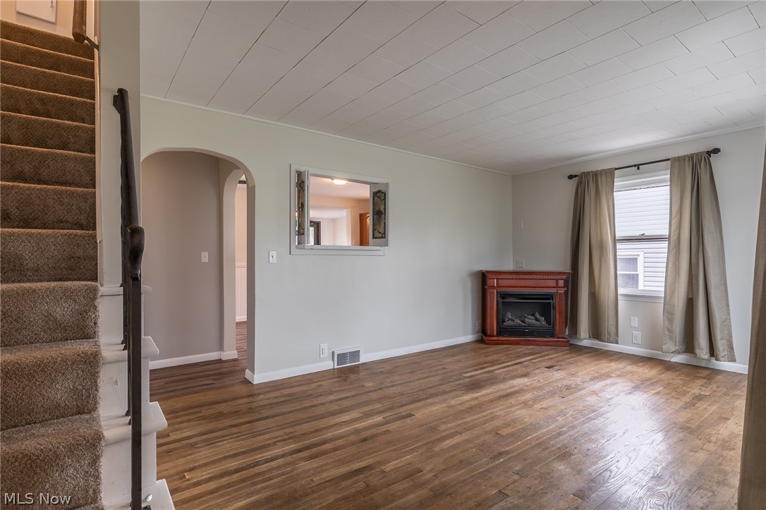 893 Woodstock Road