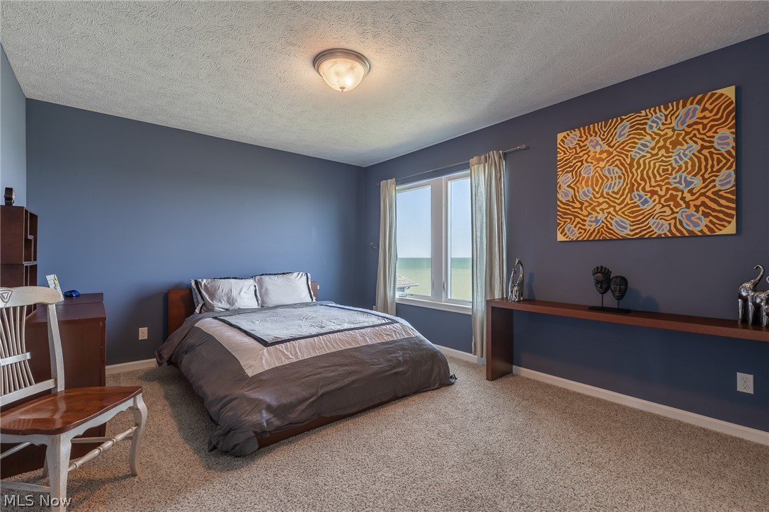 1515 Villa Grande Drive