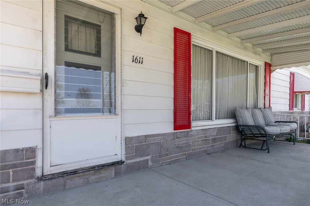 1611 Rush Road
