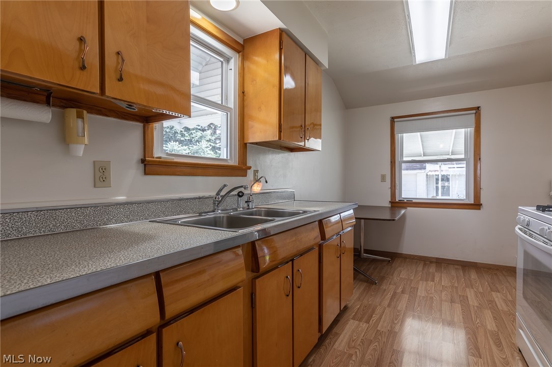 1611 Rush Road