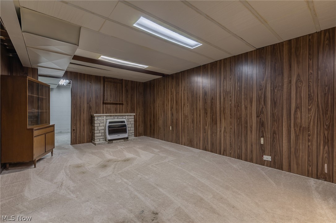 1611 Rush Road