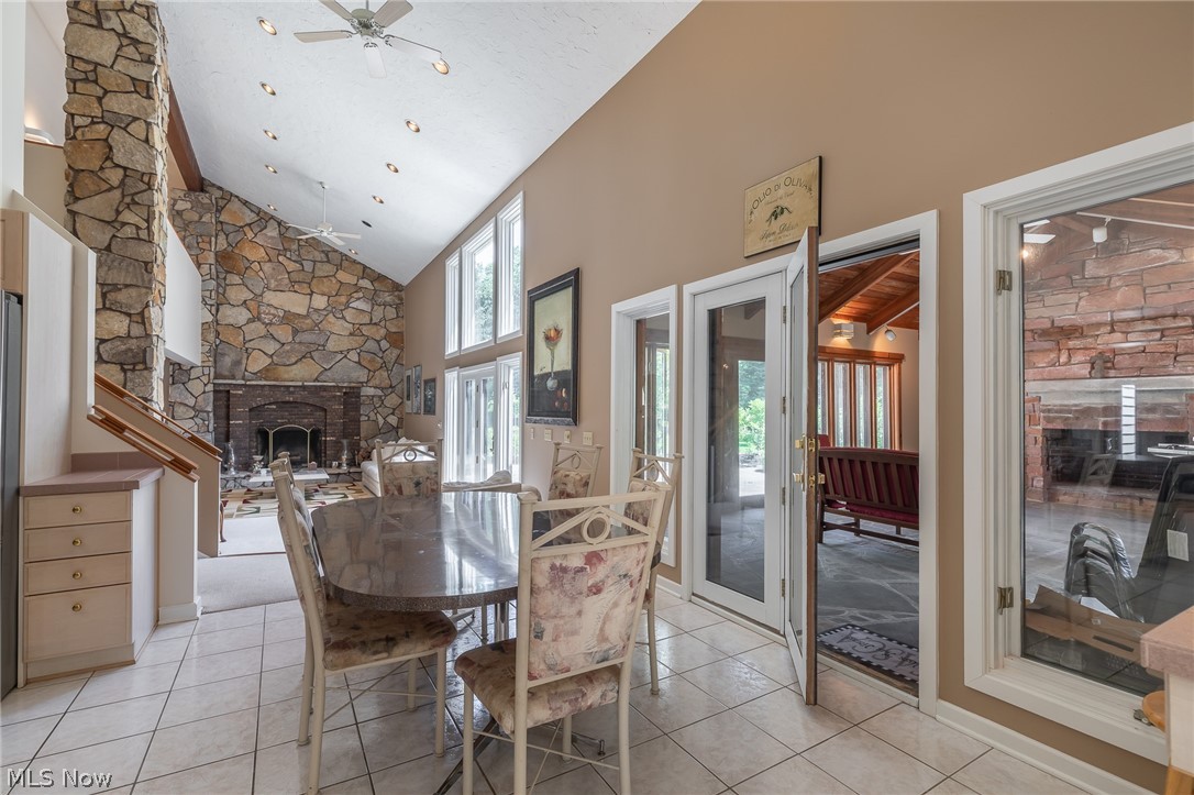 10785 Tanglewood Trail