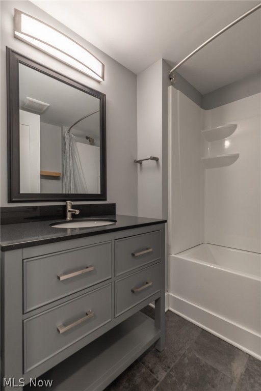 1 Bratenahl Place Unit: 901