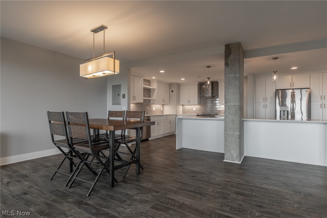 1 Bratenahl Place Unit: 901
