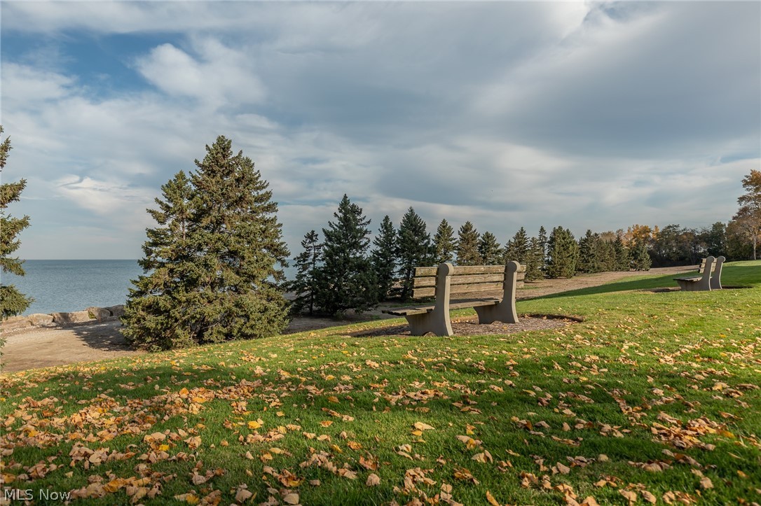 1 Bratenahl Place Unit: 901