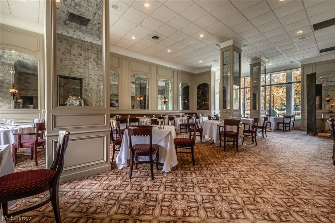 1 Bratenahl Place Unit: 901