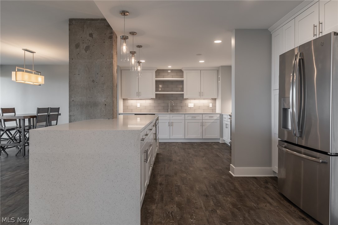 1 Bratenahl Place Unit: 901