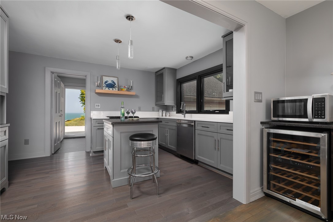 27 Minnewawa Drive