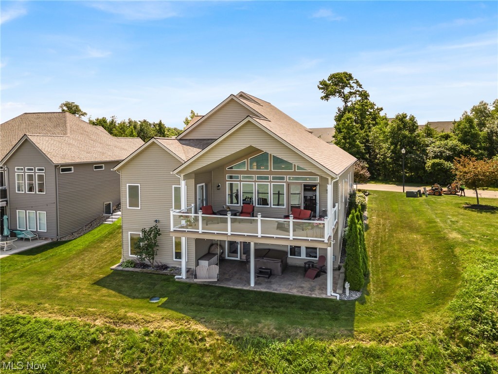 1563 Villa Grande Drive