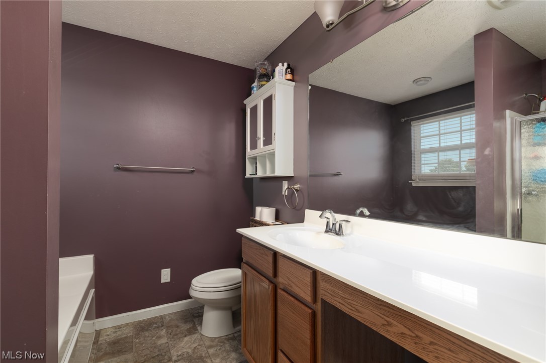 1823 Spruce Lane