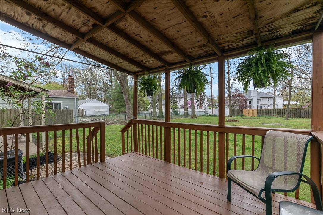 38276 Poplar Drive