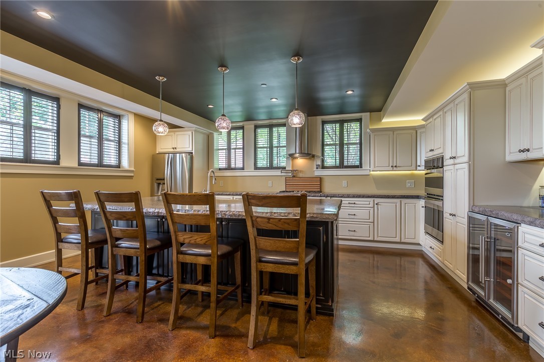 7482 Center Street 1-2