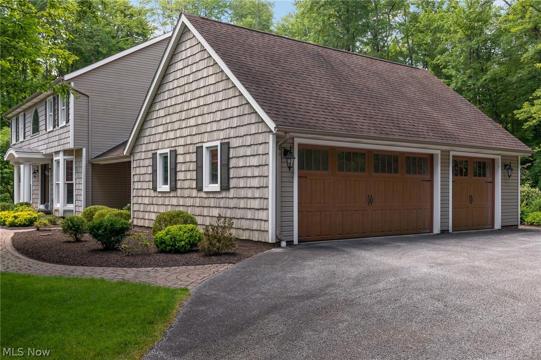 12414 Stockbridge