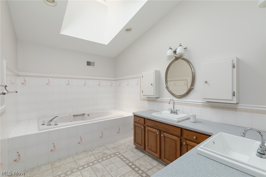 12414 Stockbridge