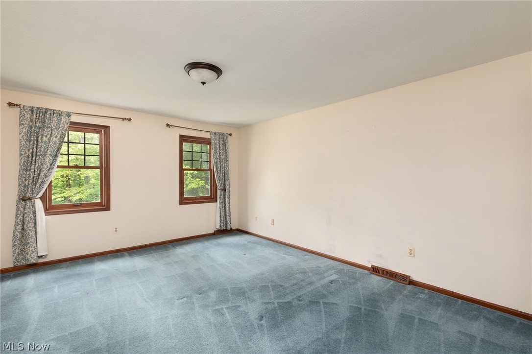 12414 Stockbridge