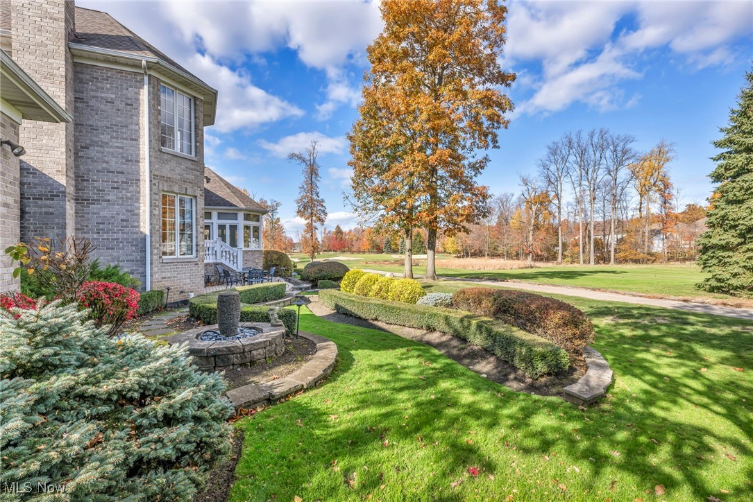 280 W Edinburgh Drive