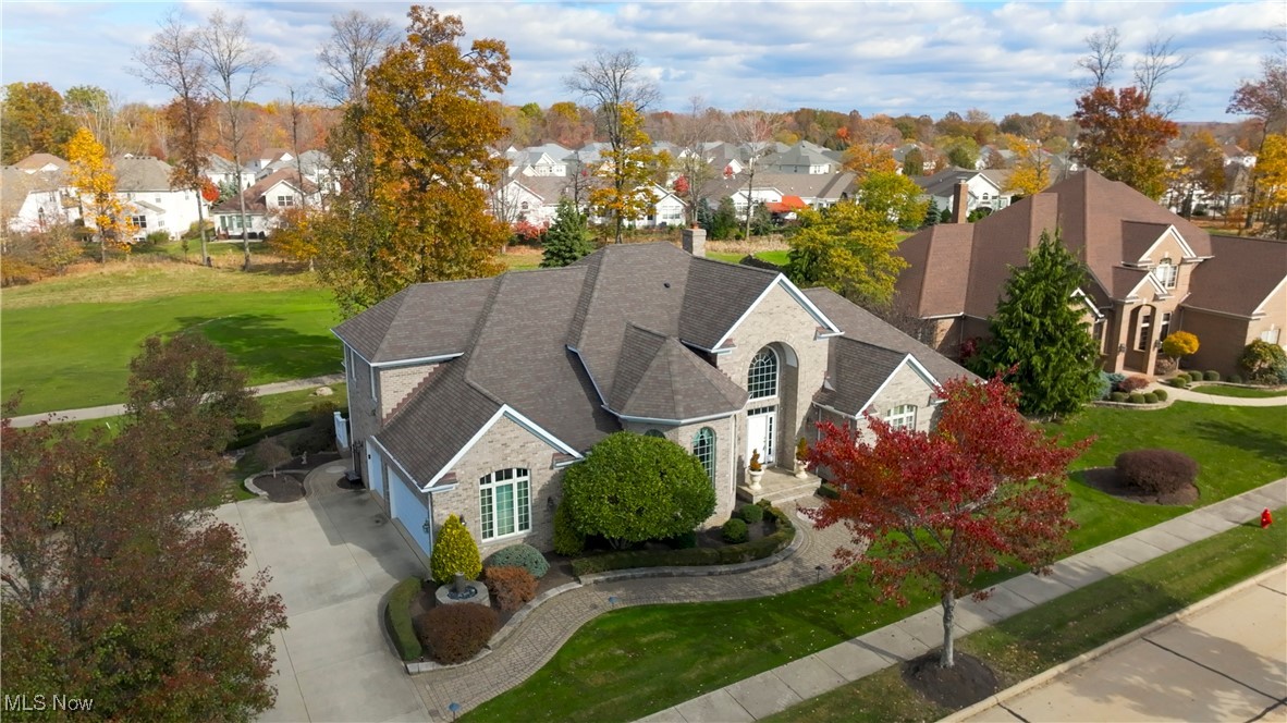280 W Edinburgh Drive