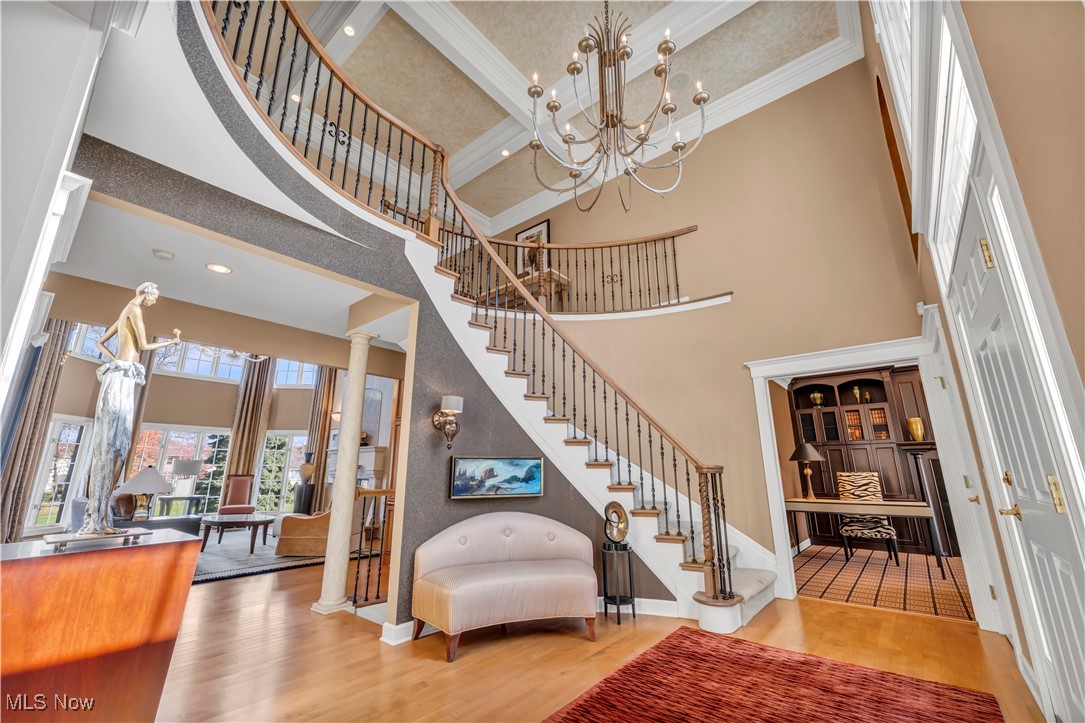 280 W Edinburgh Drive