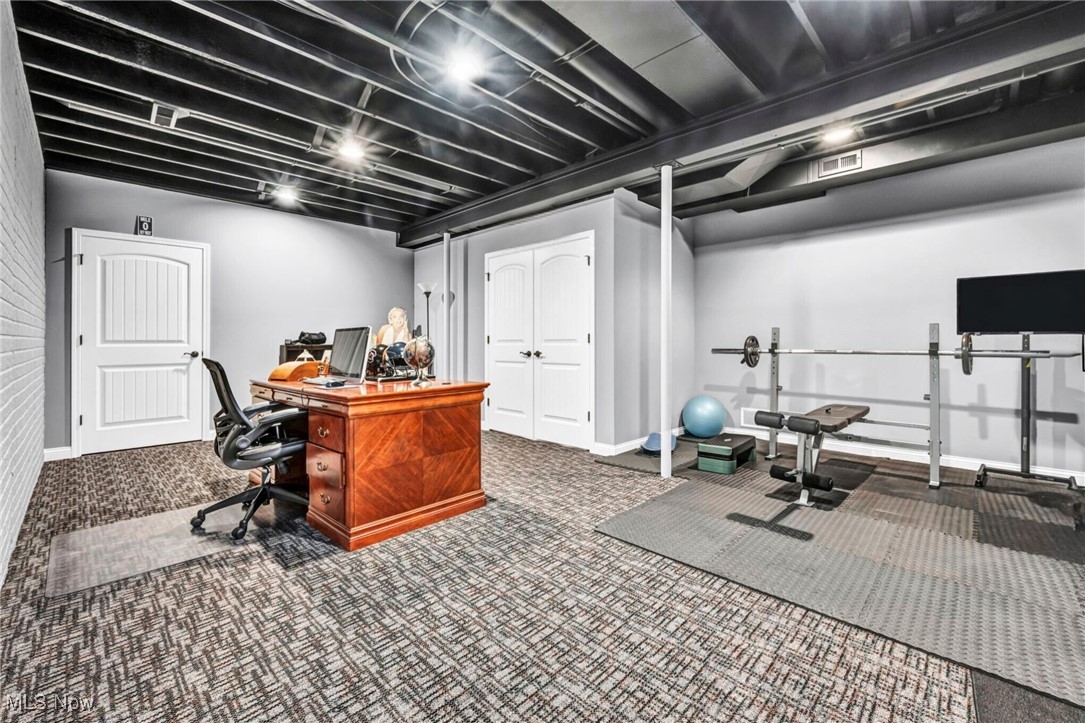 7584 Sarah Lee Drive