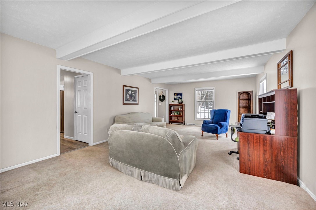10121 Hobby Horse Lane