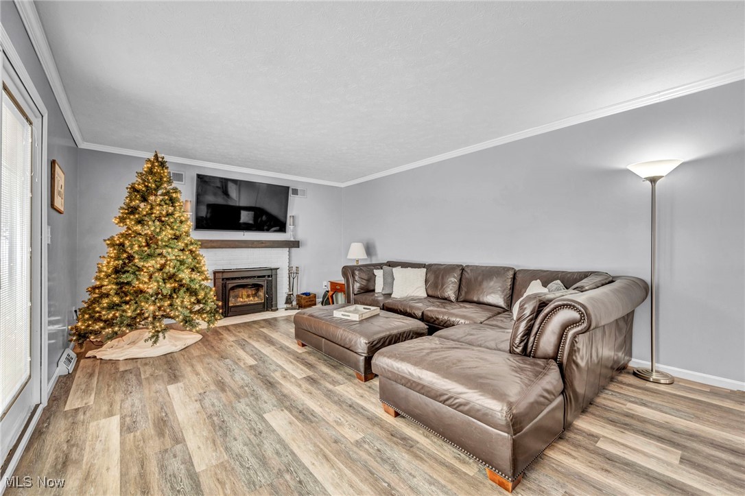 10121 Hobby Horse Lane