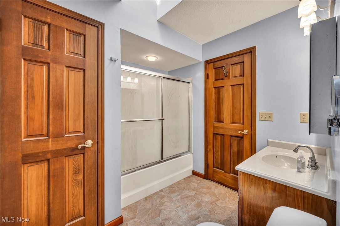 1000 Meigs Avenue