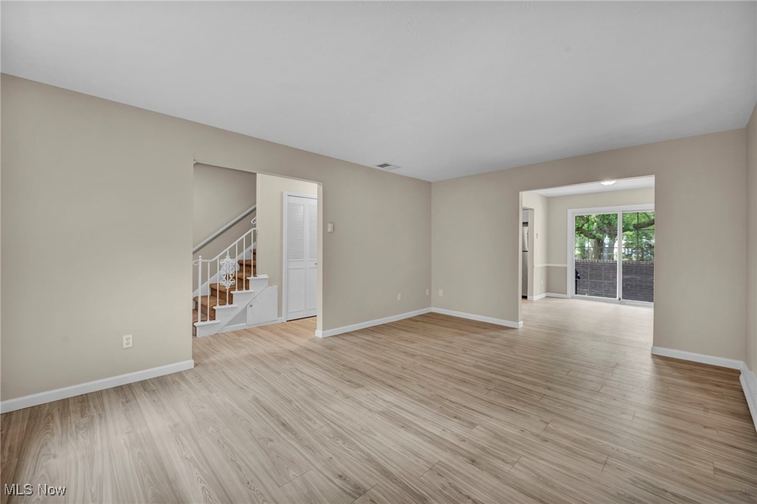 8240 Deepwood Boulevard Bldg. 7/Unit 8