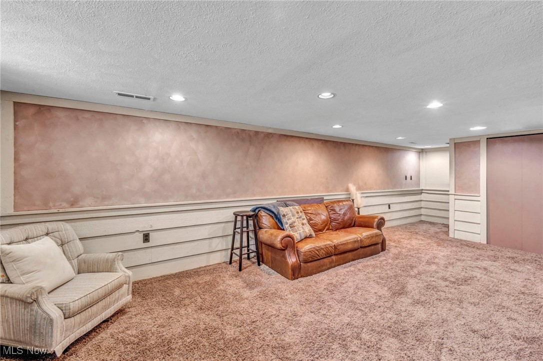 8795 Gatewood Drive