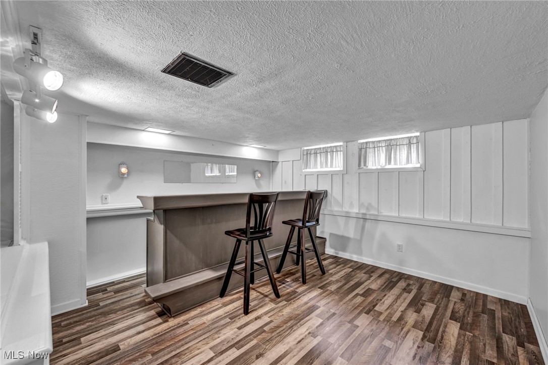 297 E 260th Street