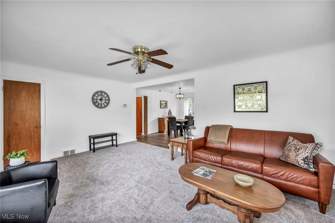 297 E 260th Street