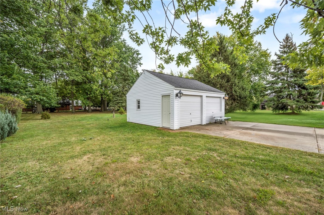 297 E 260th Street