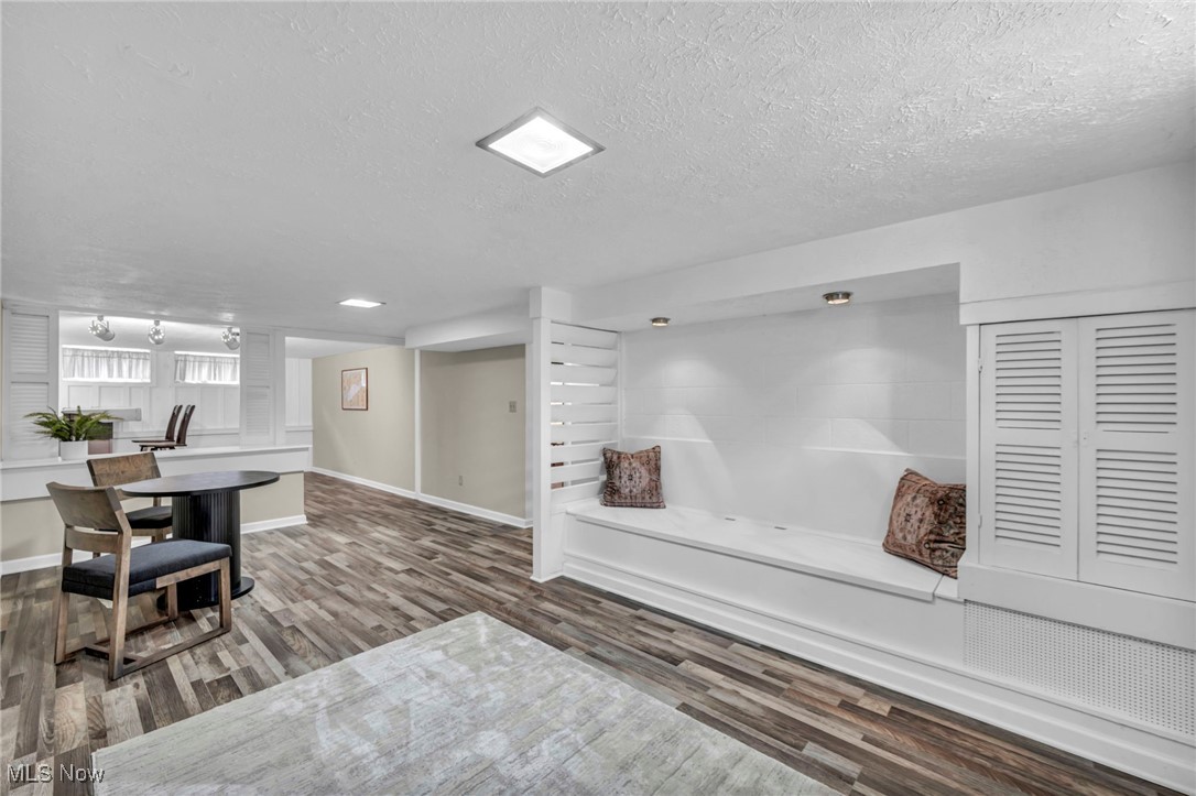 297 E 260th Street