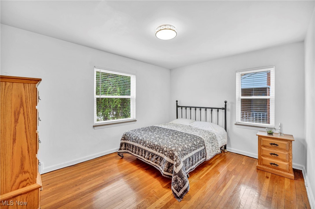 297 E 260th Street